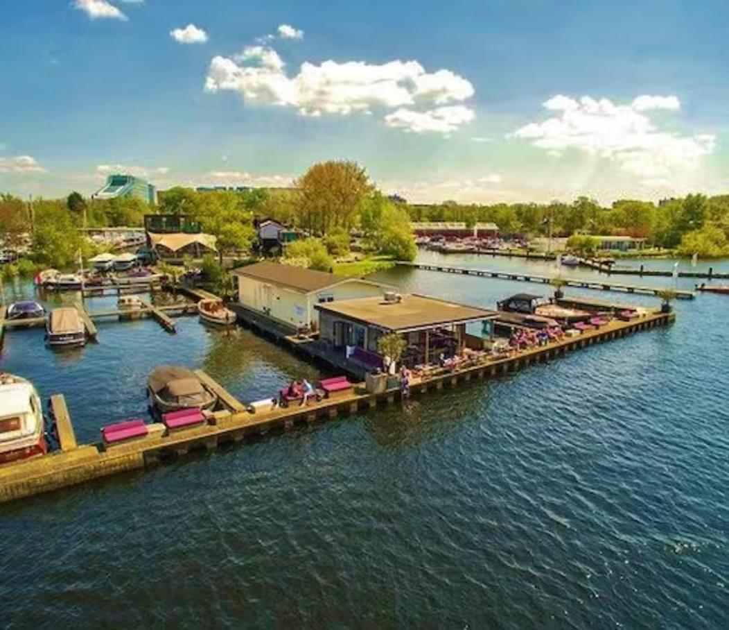 Motor Yacht Amstelle Hotel Амстердам Екстериор снимка